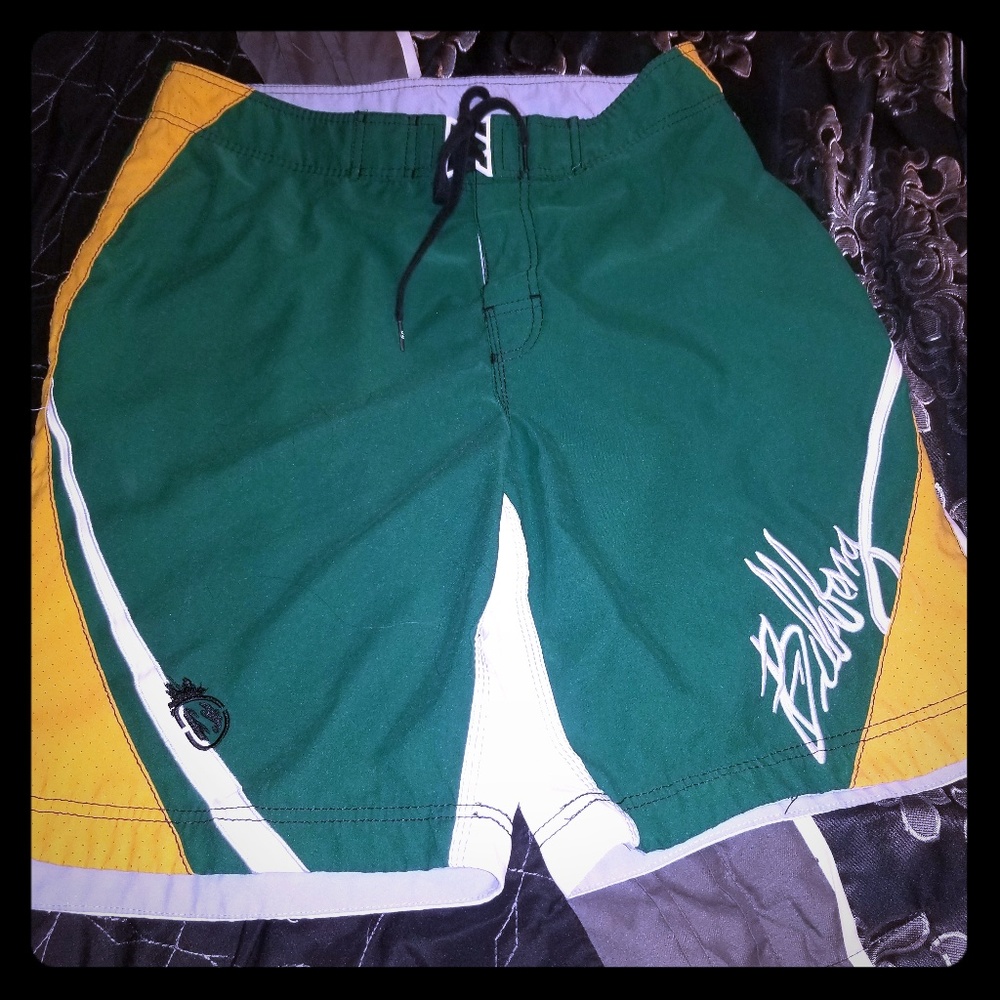Billabong board shorts size 34